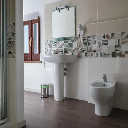 Palazzo Policastri 코릴리아노칼라브로