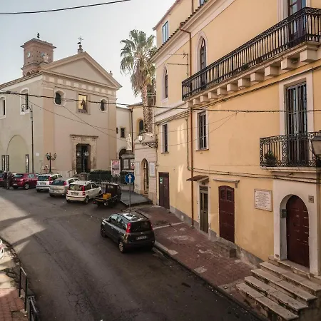 B&B Palazzo Policastri 코릴리아노칼라브로