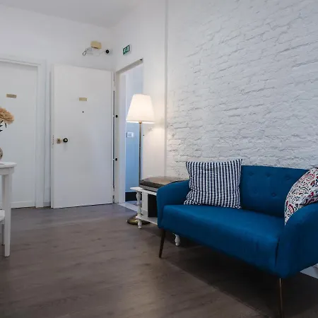 Palazzo Policastri 3*