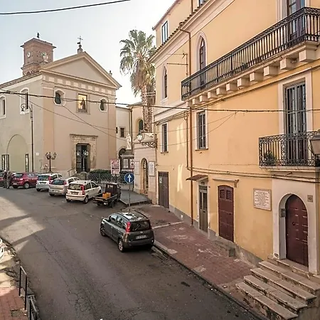 Palazzo Policastri Oda ve Kahvaltı